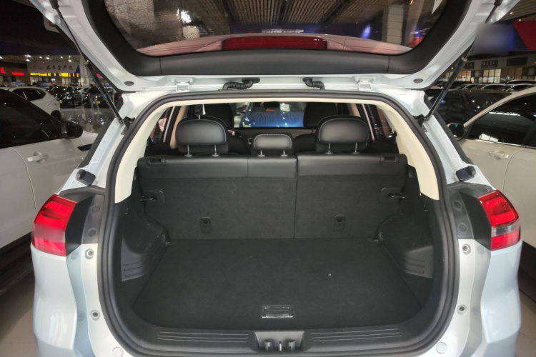 吉利汽车 博越 2016款 1.8TD 自动智联型局部细节23