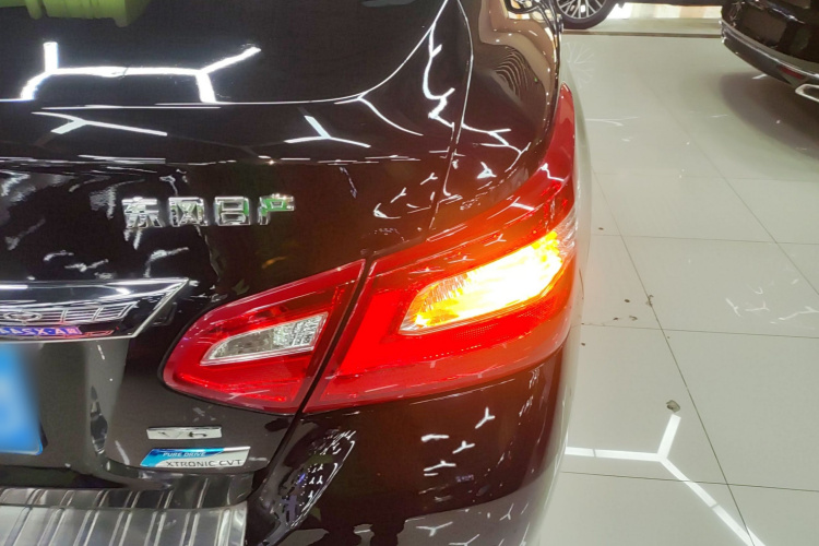 日产 天籁 2016款 改款 2.0L XL舒适版车身外观6006