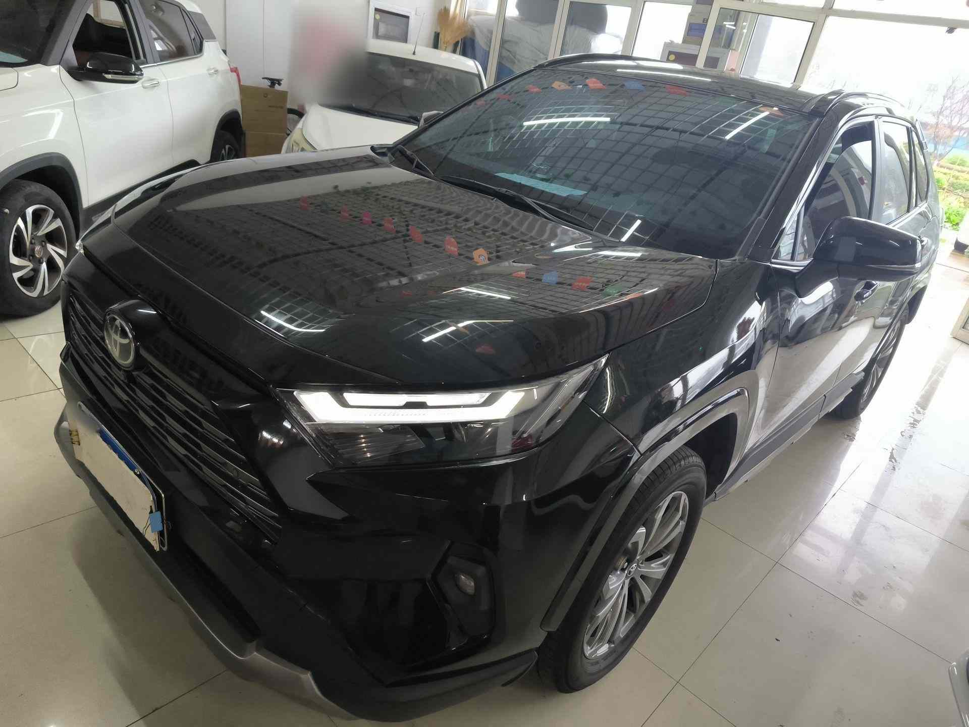 丰田 RAV4荣放 2024款 2.0L CVT两驱风尚Plus版(2)