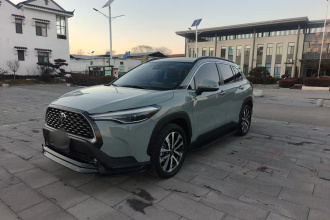 丰田 卡罗拉锐放 2022款 2.0L 旗舰版