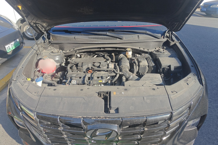 现代 2023款 途胜L 1.5T 自动两驱GLX精英版机舱底盘24