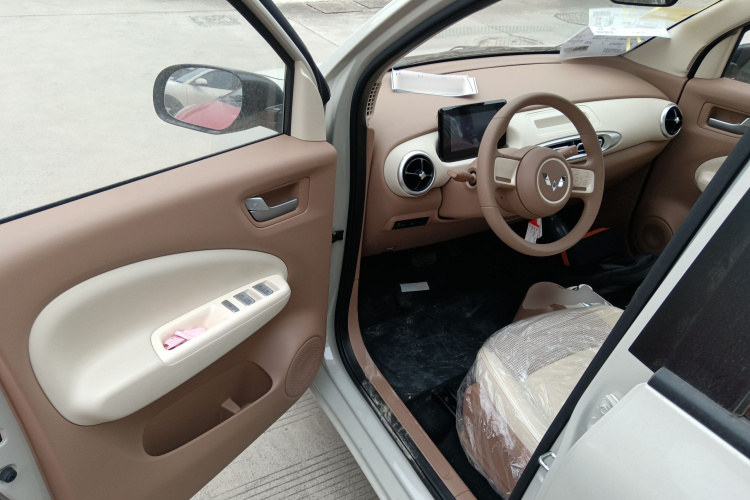 五菱汽车 宏光MINIEV 2025款 四门版 进阶款中控内饰20