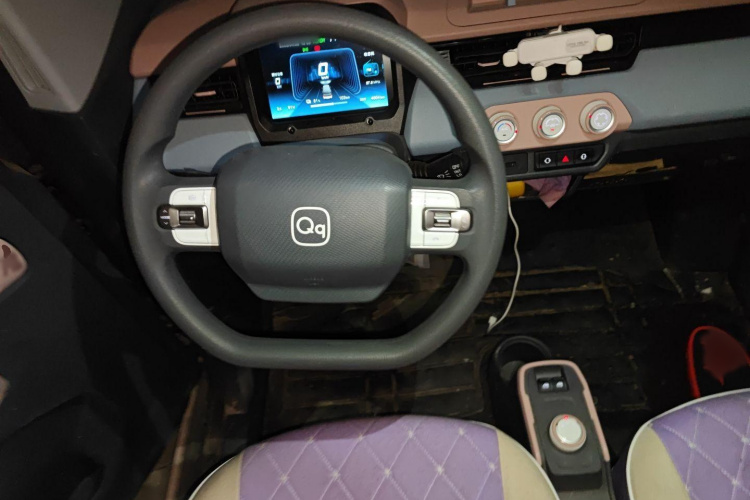 奇瑞新能源 QQ冰淇淋 2024款 170km 圣代中控内饰7003