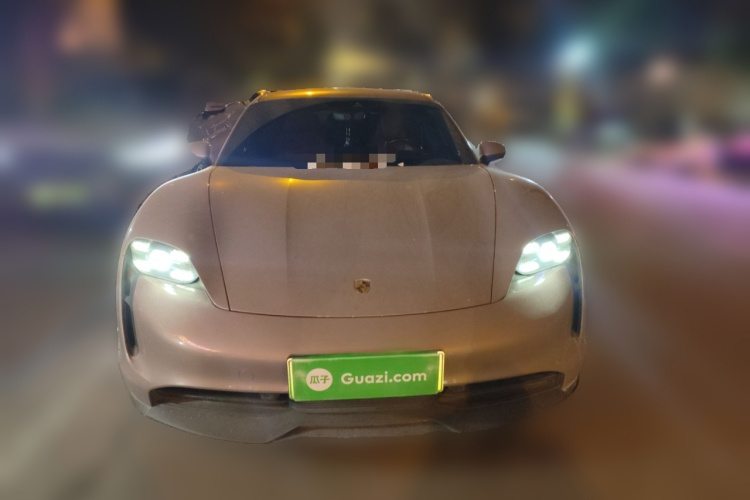 保时捷 2022款 Taycan车身外观2