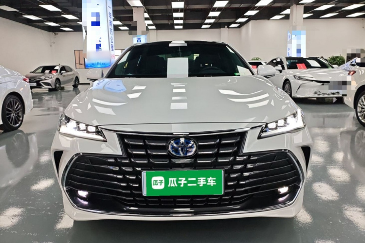 丰田 亚洲龙 2023款 双擎 2.5L XLE尊贵版车身外观6001