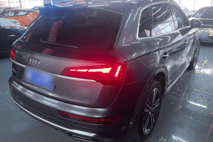 奥迪Q5L 2022款 40T 豪华动感型车身外观7