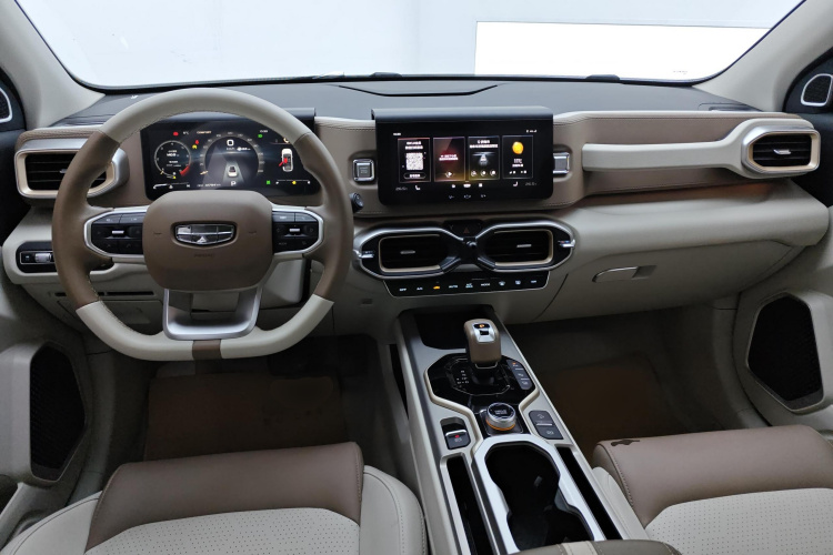 吉利汽车 吉利icon 2020款 1.5TD i9 BSG中控内饰12