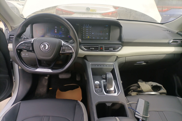 东风风神E70 2023款 500 智行版 磷酸铁锂 48.6kWh 110kW中控内饰12