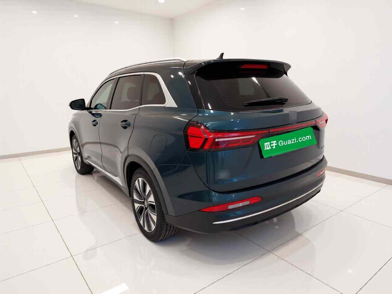 蓝电E5 PLUS 2025款 165km 长续航版PLUS 5座(3)