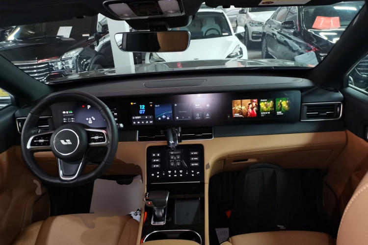 理想汽车 理想ONE 2021款 增程6座版中控内饰12