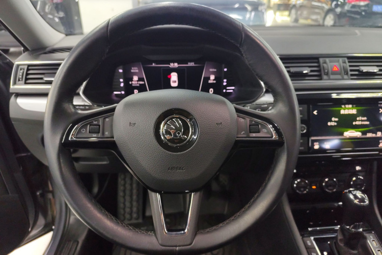 斯柯达 速派 2018款 TSI330 DSG舒适版 国VI中控内饰13