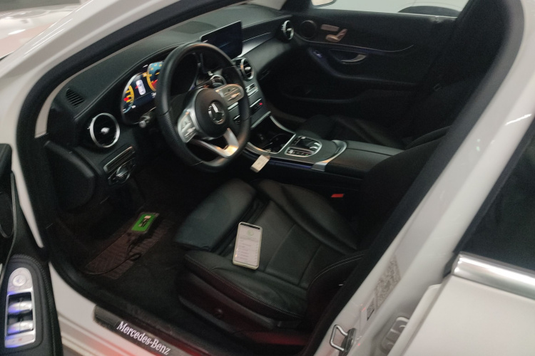 奔驰C级 2020款 改款 C 260 L 运动版局部细节19