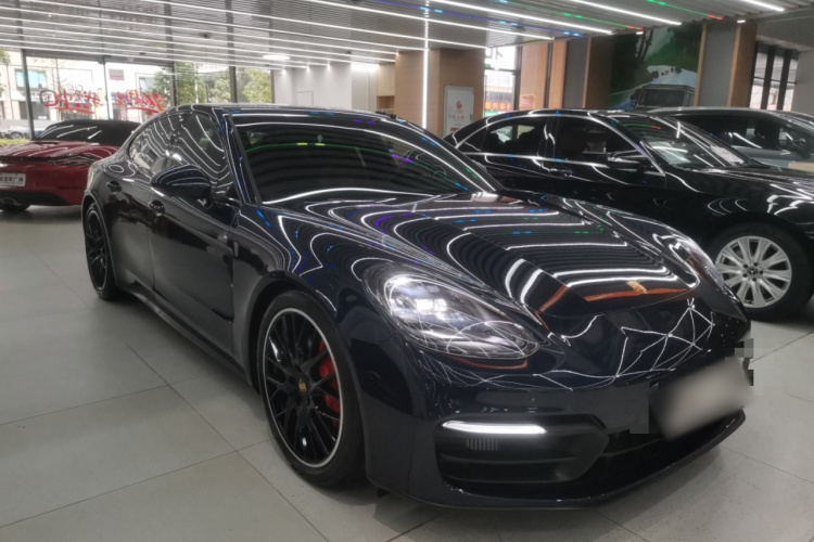 保时捷 2021款 Panamera 2.9T车身外观3