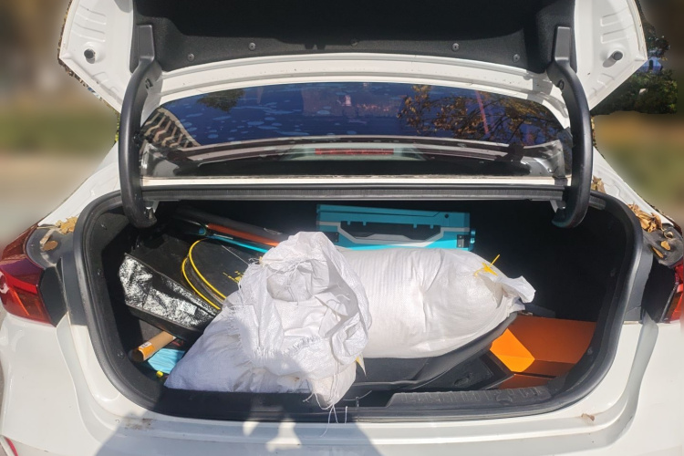 长安 逸动 2020款 PLUS 蓝鲸NE 1.4T GDI DCT尊贵型局部细节23