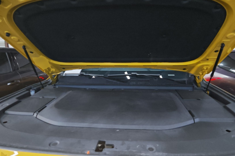 深蓝汽车 深蓝G318 2025款 无忧穿越版 四驱秘境版机舱底盘24