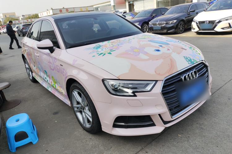 奥迪A3 2018款 30周年年型 Limousine 35 TFSI 时尚型车身外观3