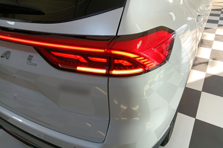 哈弗H6 2023款 国潮版 1.5T 自动都市版车身外观9