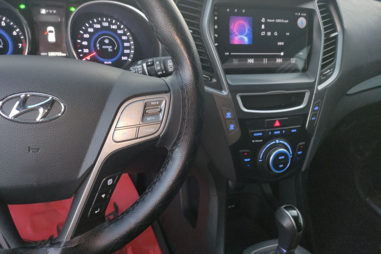 现代 胜达 2015款 2.0T 自动四驱智能型 5座中控内饰12