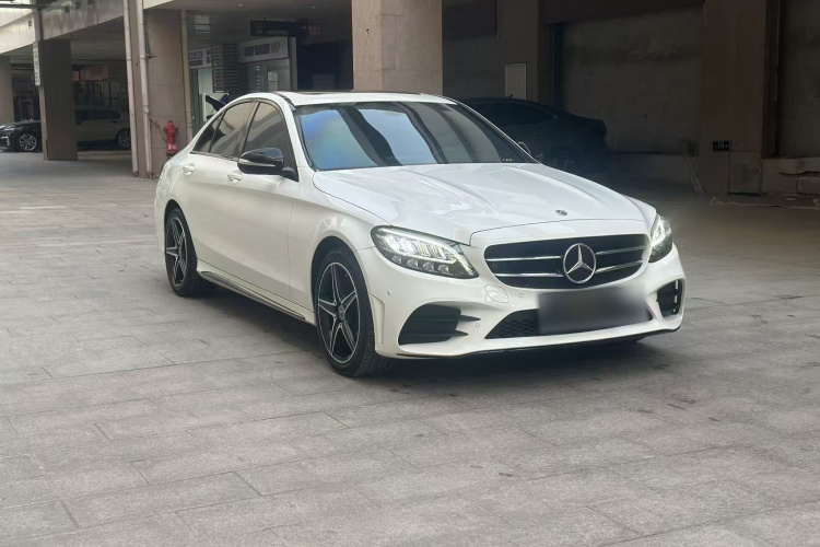 奔驰C级 2020款 改款 C 260 运动版车身外观6002