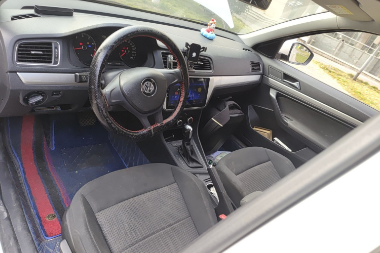 大众 朗逸 2017款 1.6L 自动风尚版中控内饰12