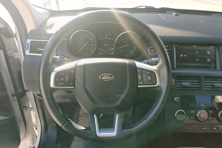 路虎 发现神行 2019款 240PS PURE版 国VI中控内饰13