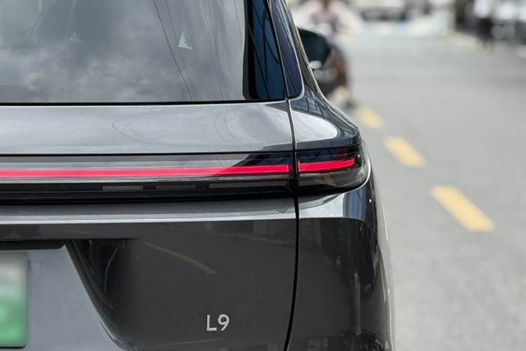 理想汽车 理想L9 2024款 Ultra车身外观6009