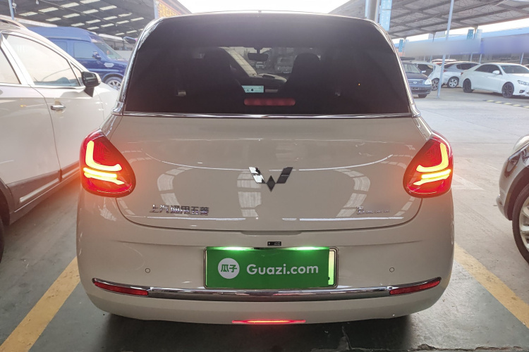 五菱汽车 五菱缤果 2025款 333km 悦享款车身外观6