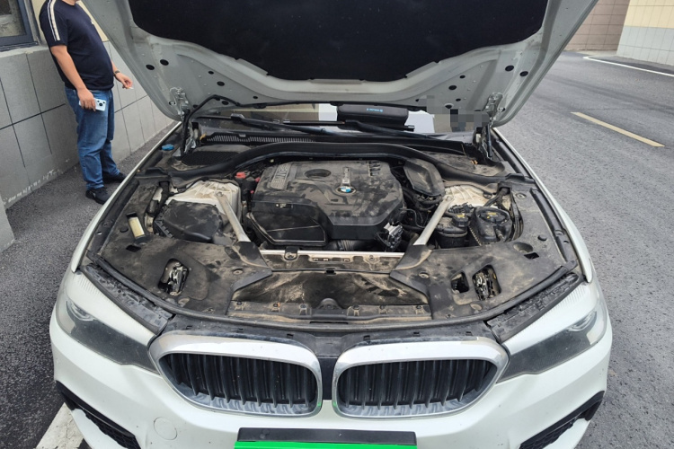 宝马5系 2020款 525Li M运动套装局部细节24