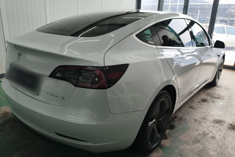 特斯拉 Model 3 2019款 标准续航后驱升级版车身外观7