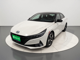 现代 伊兰特 2022款 1.5L CVT LUX尊贵版