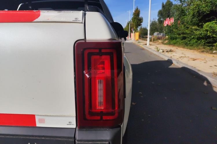 江铃 域虎9 2019款 2.0T自动汽油两驱舒享型车身外观6006