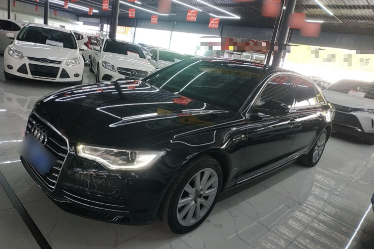 奥迪A6L 2015款 35 FSI quattro 舒适型车身外观4