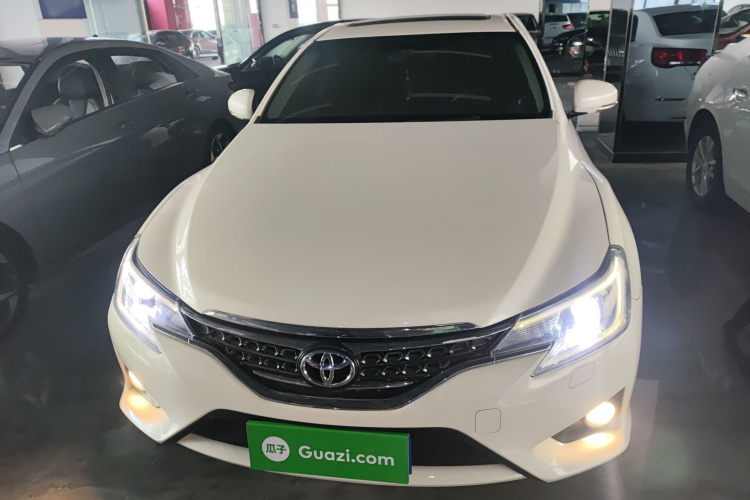 丰田 锐志 2013款 2.5V 菁锐版车身外观2