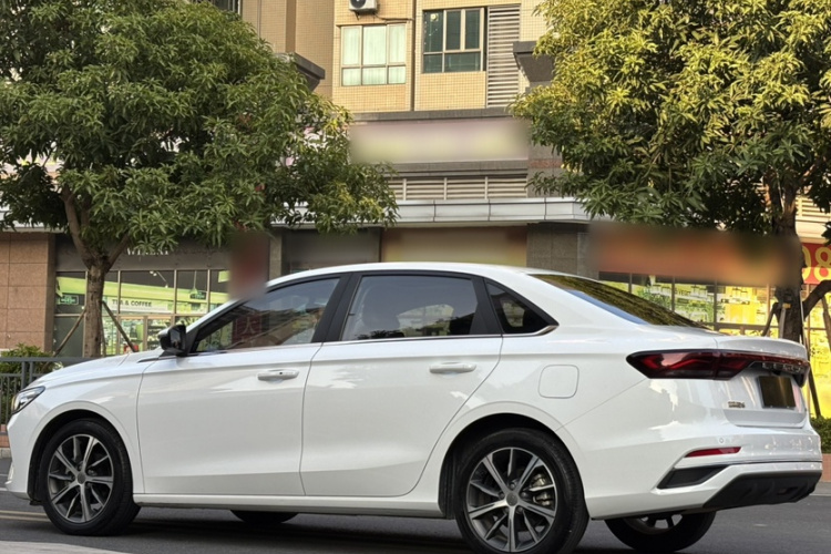 吉利汽车 帝豪 2022款 第4代 1.5L CVT尊贵型车身外观6004