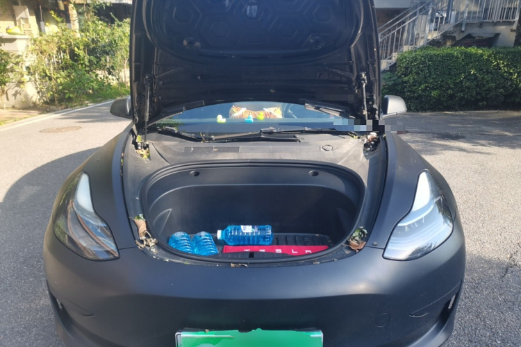 特斯拉 Model 3 2022款 后轮驱动版局部细节24