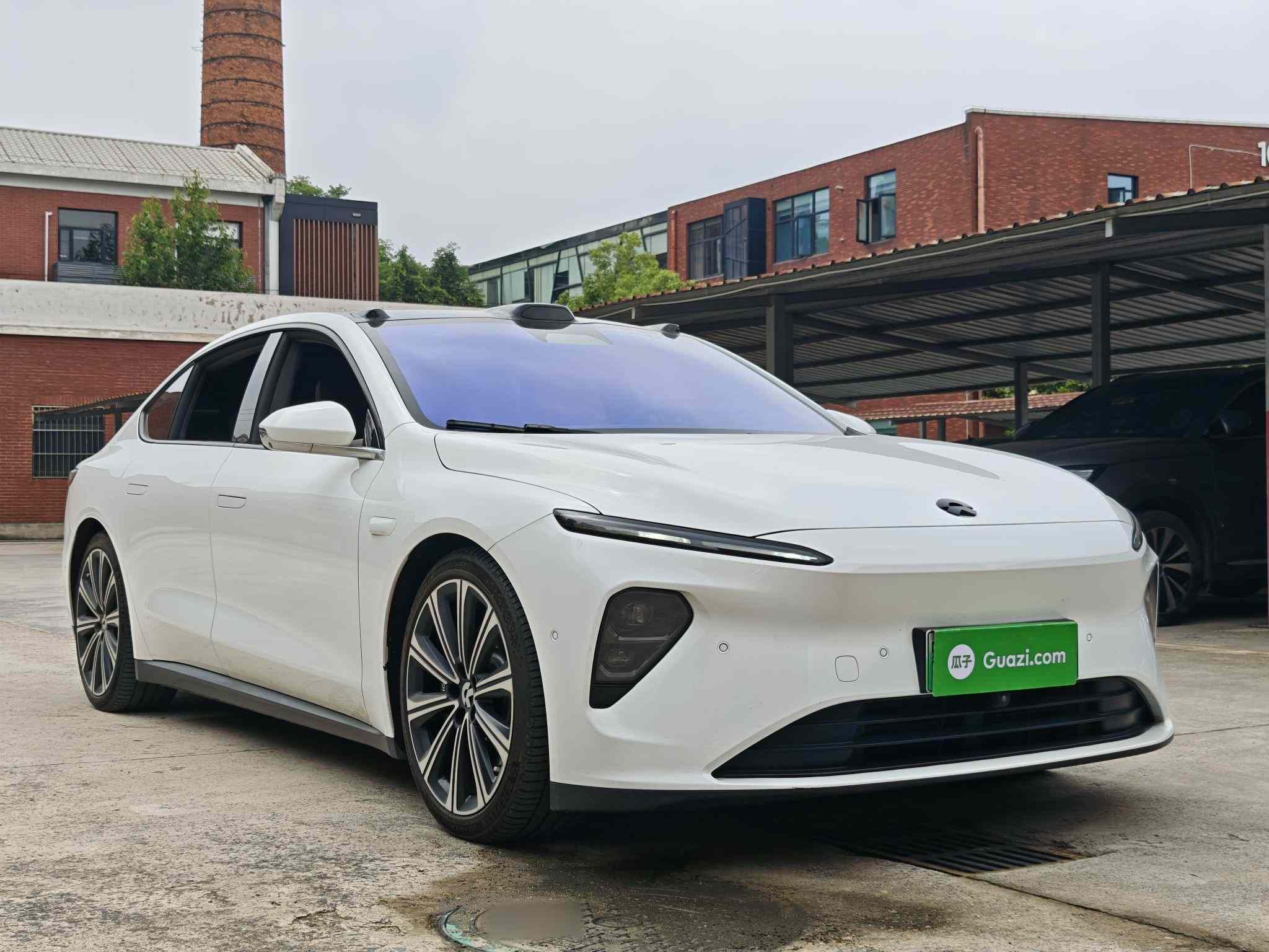 蔚来ET7 2024款 75kWh 行政签名版(3)