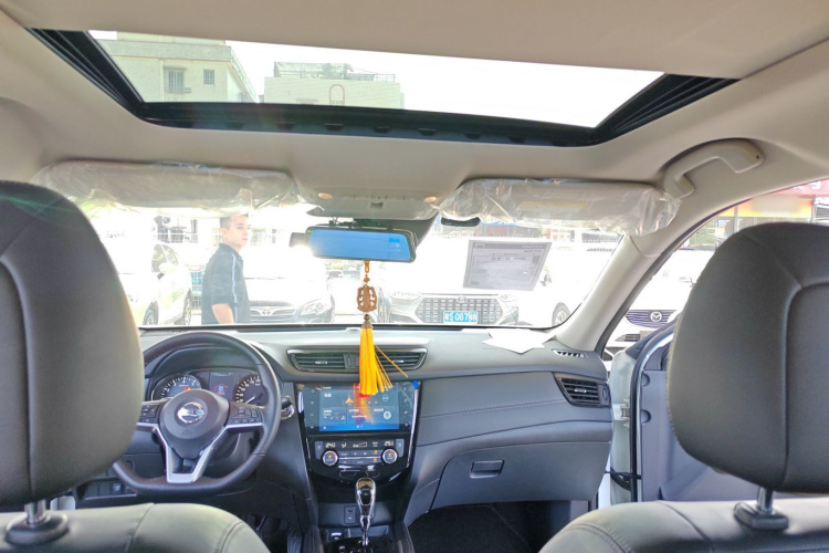 日产 奇骏 2020款 2.0L XL Premium CVT 2WD智联尊享版局部细节22