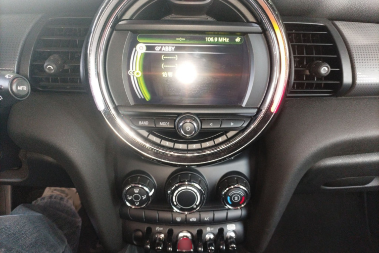 MINI 2016款 1.5T COOPER局部细节16