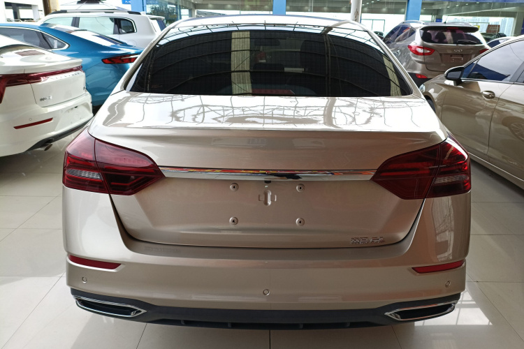 吉利汽车 帝豪 2021款 UP 1.5L 手动豪华型车身外观6