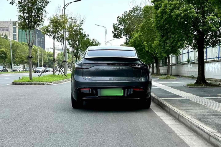 鸿蒙智行 智界R7 2024款 纯电 802km Max车身外观6007