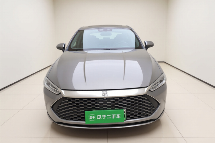 比亚迪 秦PLUS 2021款 DM-i 120KM 尊贵型车身外观2