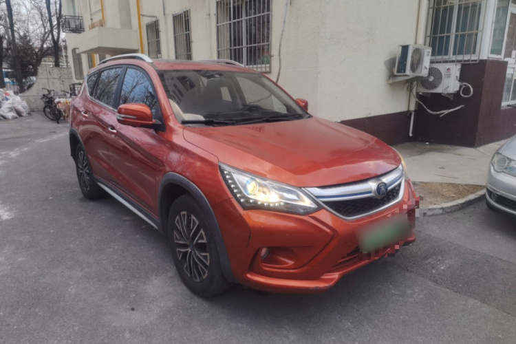 比亚迪 宋新能源 2017款 宋EV300 尊贵型车身外观6002