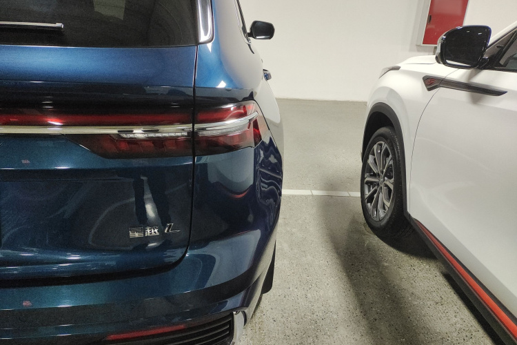 吉利汽车 星越L 2023款 2.0TD 高功自动两驱旗舰型车身外观6006