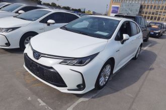 丰田 卡罗拉 2023款 1.8L 智能电混双擎 精英版