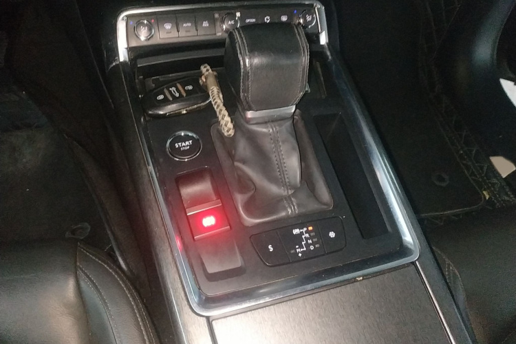 雪铁龙C6 2017款 350THP 豪华型局部细节18