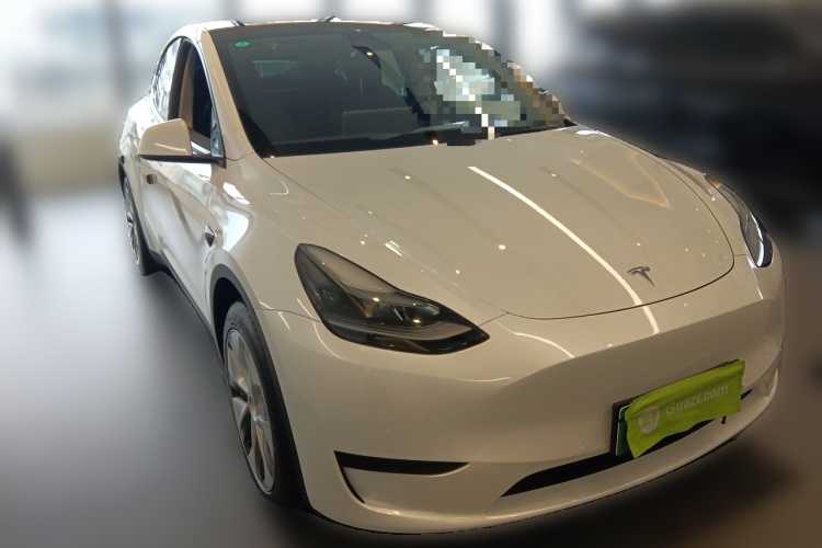 特斯拉 Model Y 2022款 改款 后轮驱动版车身外观3