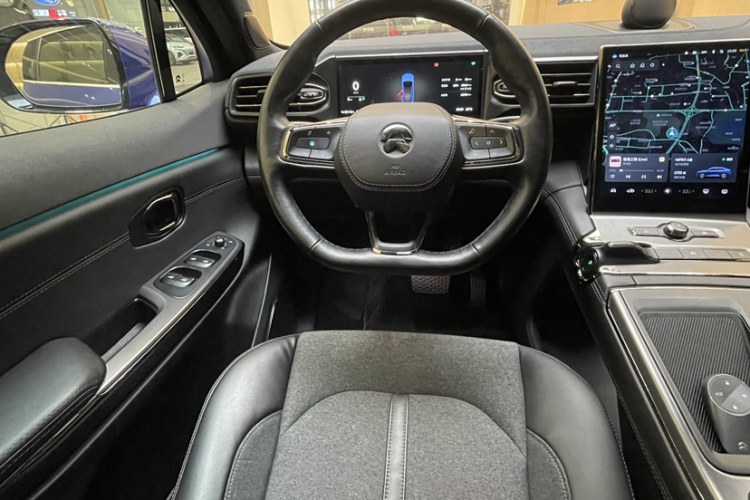 蔚来EC6 2020款 440KM 性能版中控内饰7012