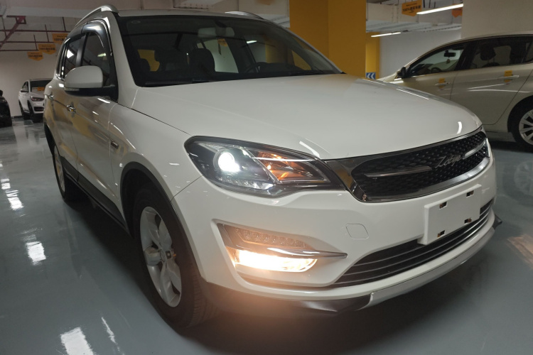 众泰 大迈X5 2015款 1.5T CVT知县型 国V车身外观6002