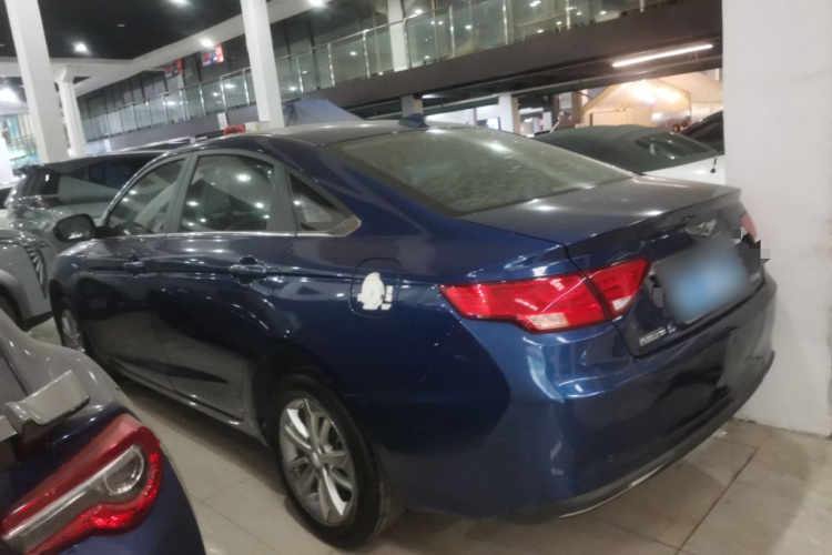 吉利汽车 帝豪GL 2020款 1.4T CVT豪华型车身外观4