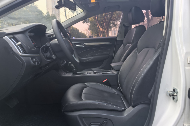 荣威i6 2020款 PLUS 1.6L CVT 4G互联荣耀旗舰版局部细节19